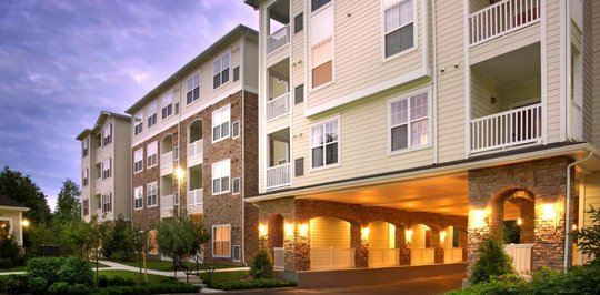 Hanover Crossing daytime